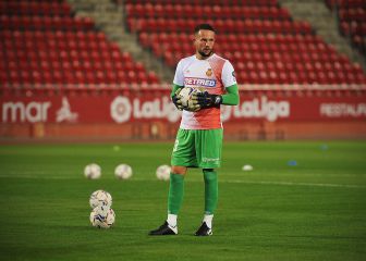 Parera pide salir en este mercado invernal