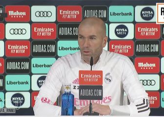 El detalle de Zidane en rueda de prensa que le eleva a la máxima expresión de la elegancia