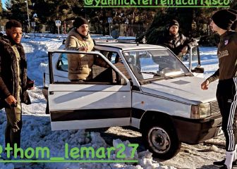 El Atlético más ochentero: al Metropolitano... ¡en un Panda!