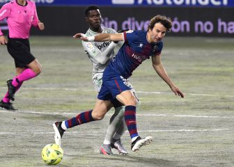 El Betis acorrala a Míchel