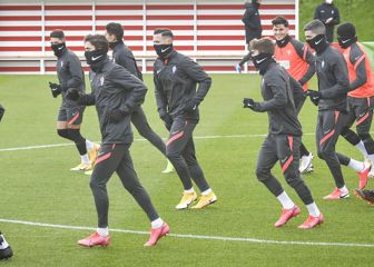 Pablo Pérez, novedad en una convocatoria sin Álvaro Vázquez