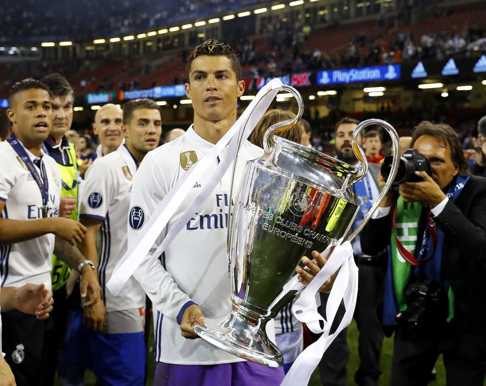 Cristiano Ronaldo (2009-2018): 16 títulos