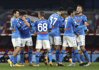 El Nápoles avanza sufriendo ante el líder de la Serie B
