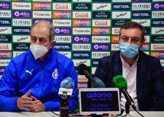 El club respalda a Solabarrieta entre protestas de la afición