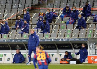 Un banquillo en los huesos