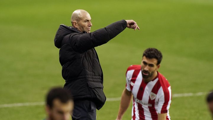Zidane: "¿Qué quieres, que dejemos la temporada?"