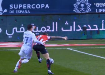 El polémico penalti de Lucas Vázquez a Íñigo Martínez