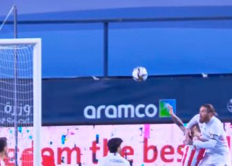 El grito de dolor de Íñigo Martínez tras el codazo de Ramos y la frase del camero