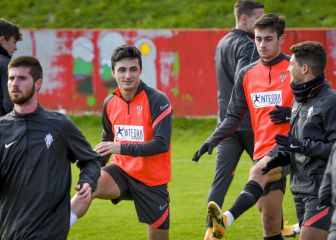 Día de reencuentro con la afición y con viejos amigos en El Molinón