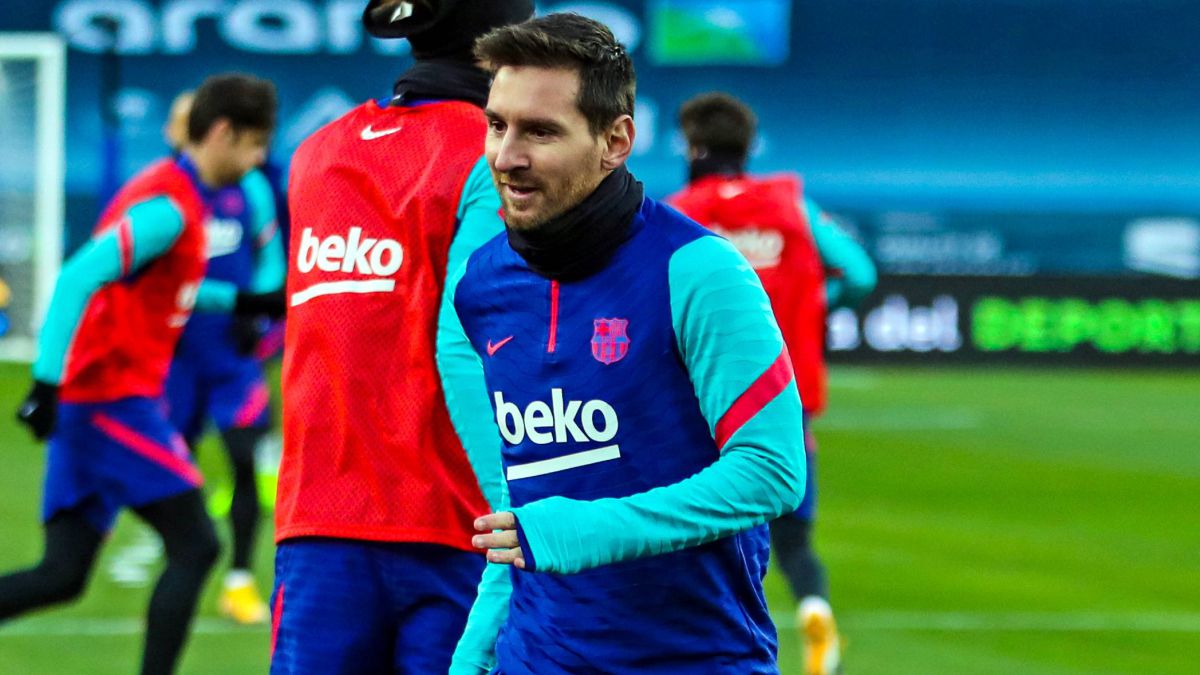 Messi participates in the last session before the final
