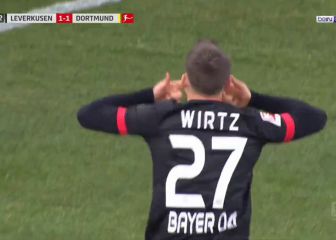 Más joven que Ansu Fati y ya decide uno de los mejores partidos de la Bundesliga