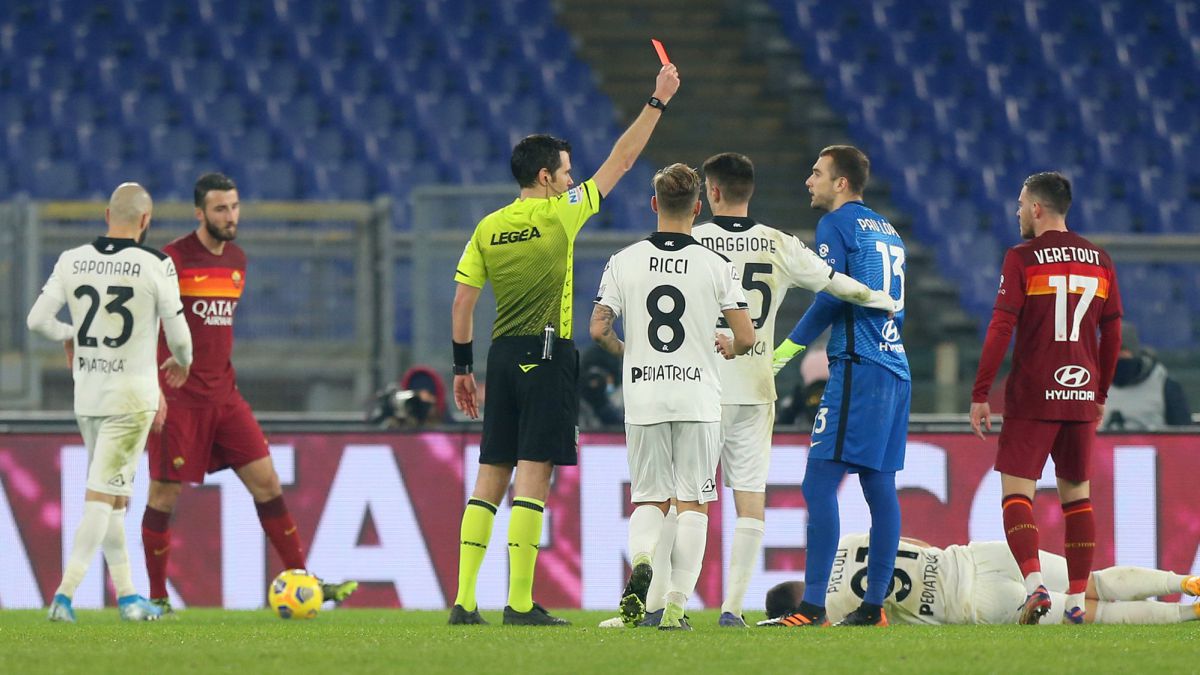Incredible, double defeat for Roma: on the field and for making six changes!