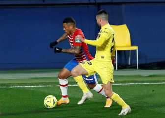 Kenedy y Rui Silva contrarrestan a un arbitraje muy polémico