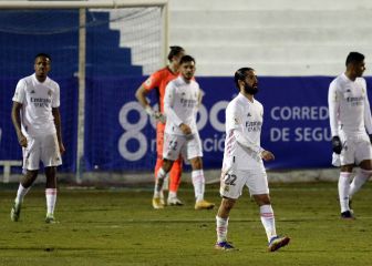 Rídiculo de época del Madrid ante un Alcoyano repleto de fe