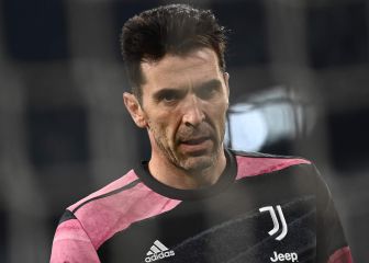 Buffon bromea con el récord de Cristiano: 