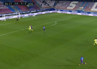 El piscinazo de Suárez que salvó al Atlético: ¿y el VAR?