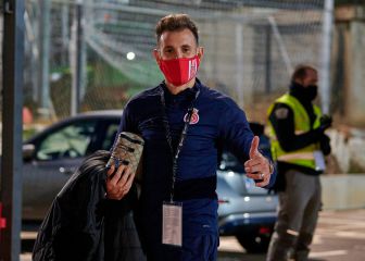 Stuani reta al líder en un derbi con heridas abiertas