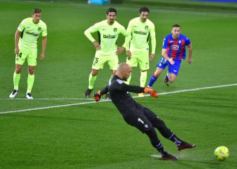 Coudet convoca a Iago Aspas para asustar a Dmitrovic