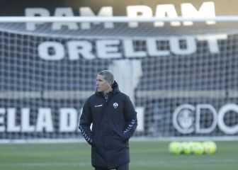 Juan Carlos Garrido se estrena frente a un Sporting lanzado