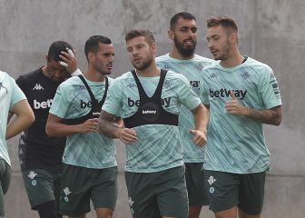 Pellegrini recupera a Aitor
Ruibal con miras a Osasuna