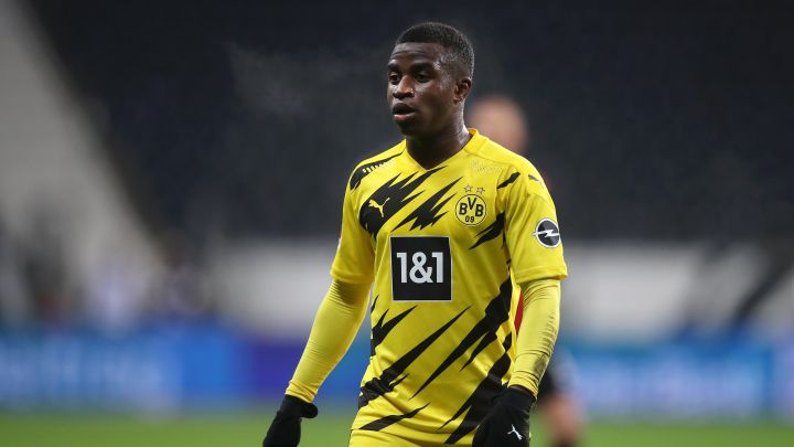 Jugadores de borussia dortmund 2021 clearance