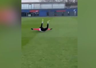 Va para Gif de los que pasan años y se seguirá usando: Di María humillando a Pochettino