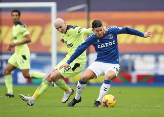 Wilson sorprende al Everton de Ancelotti