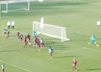 Si Zlatan publica 'Ninja' en sus redes es que se viene golazo: el último Matrix de Ibrahimovic