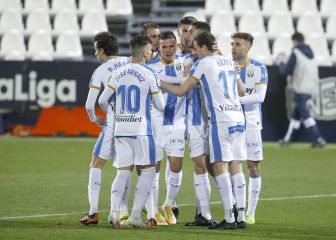 Garitano vuelve con victoria