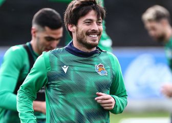 Alivio en la Real: Silva vuelve por fin con el grupo