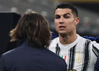 Cristiano se enfada por el cambio y Pirlo le manda un mensaje