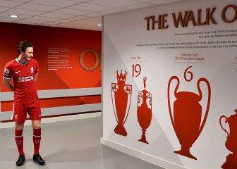 Davies: De vender su sofá en Twitter a sustituir a Van Dijk