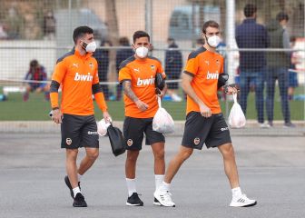 Un retraso en las PCR priva a Gracia de sus fichajes