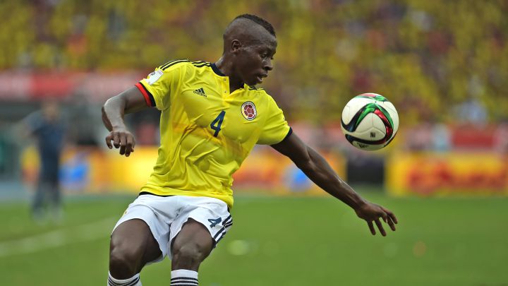 El Elche ficha al lateral colombiano Helibelton Palacios
