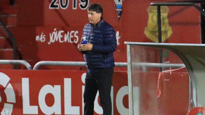 Menéndez: "Ganar al líder sería dar un paso muy importante, mi deseo hubiera sido traer otro delantero"