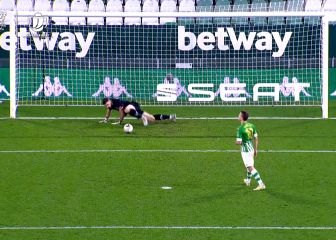 Historia del Athletic: el 'bailecito' de Unai Simón en el penalti a Canales... y 'meritazo' a lo que hace en el siguiente