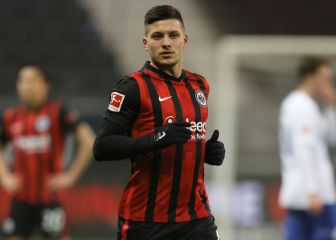 Eintracht under pressure to play Luka Jovic