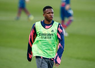 Las redes hacen sufrir a Vinicius