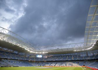 La Real anunciará el lunes la sede del partido contra el Manchester