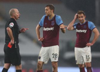 Tablas sin goles y roja a Thomas Soucek en el '96