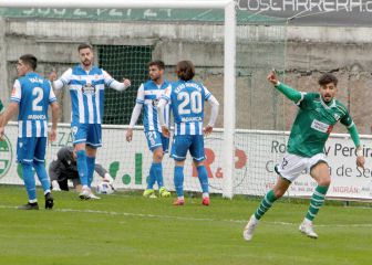 El Coruxo disfruta ante un Deportivo ridículo