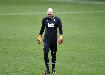 Dmitrovic se viste de héroe