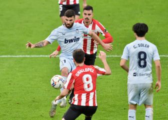 Los 9 toques al balón de Cutrone en su debut como che