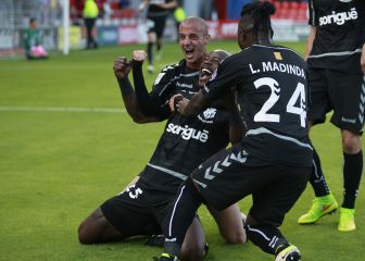 El casi ascenso de Vicente Moreno en el Anxo Carro