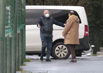 Vidal acude con Cebrián a despedirse de la plantilla