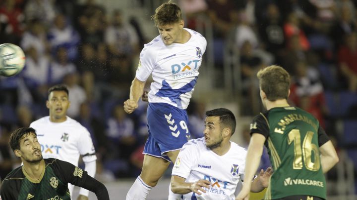 Tenerife-Ponferradina, el último partido con público en el Heliodoro