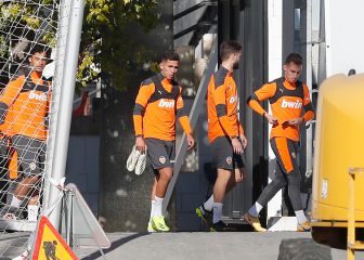 Carlos Soler y Patrick Cutrone, entre algodones para el Madrid