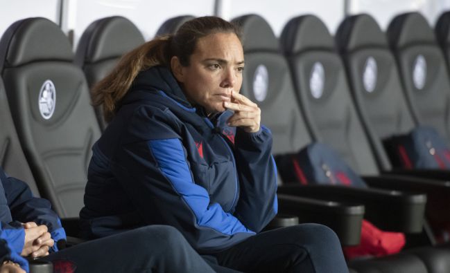 María Pry, entrenadora del Levante.