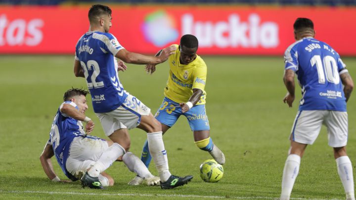 Las Palmas tampoco podrá contar con Jonathan Silva en Almería