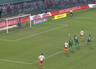 Dani Olmo falló un penalti, hubo que repetirlo y tuvo la sangre fría de tirarlo así